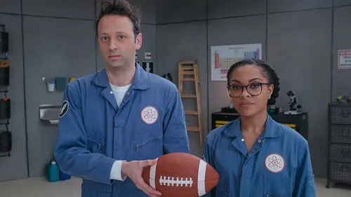 Constructions : mode d'emploi S01E02 À l'intérieur d'un super stade