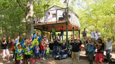 Constructions sauvages S01E01 Cabane camouflage