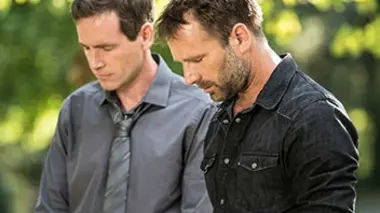 Contact S01E01
