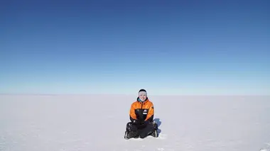 Continent 7: Antarctica S01E01 Tempête en Antarctique