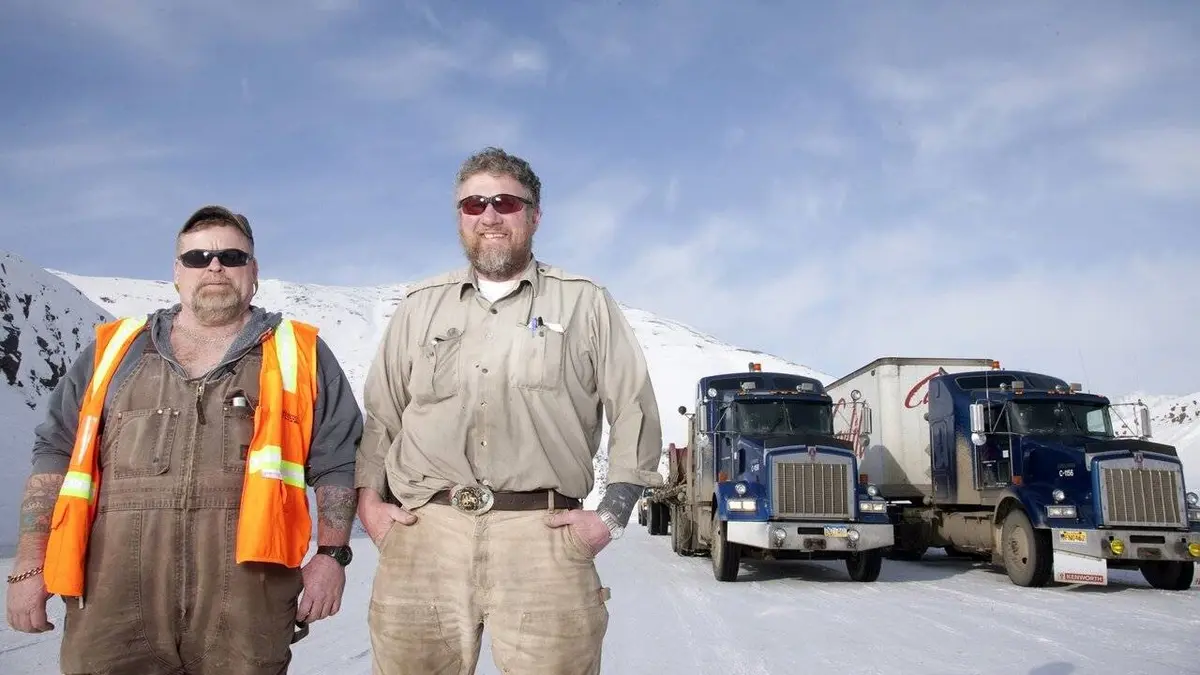 Convoi de l'extrême : l'aventure continue S03E11 Eruption volcanique