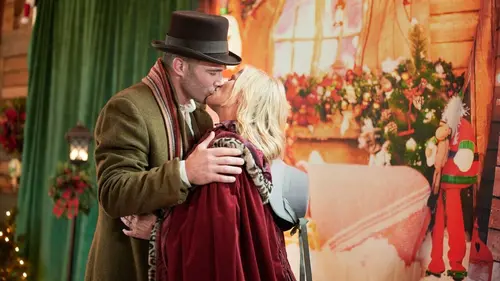Coup de foudre au village de Noël
