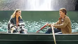 Coup de foudre sous les cascades
