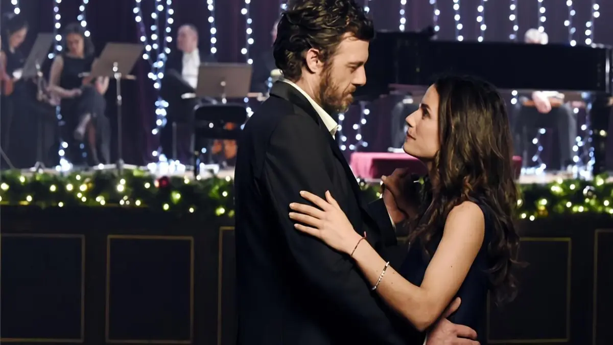 Coup de foudre sur un air de Noël