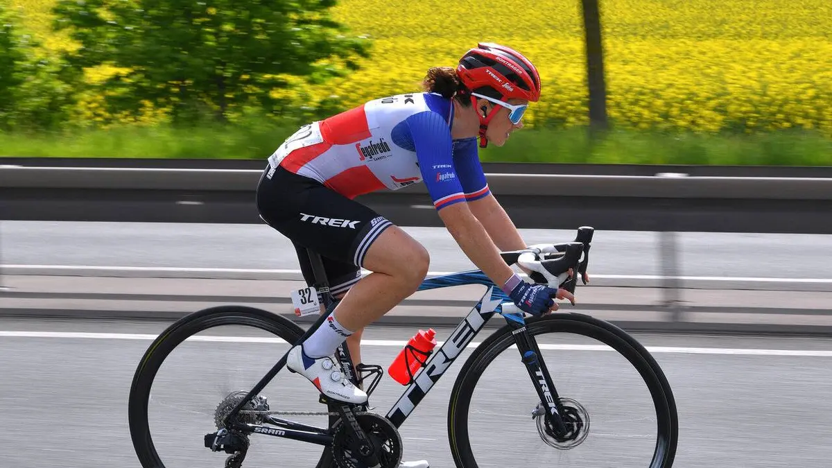 Course Elite dames (112,4 km) Cyclisme Championnats de France 2021