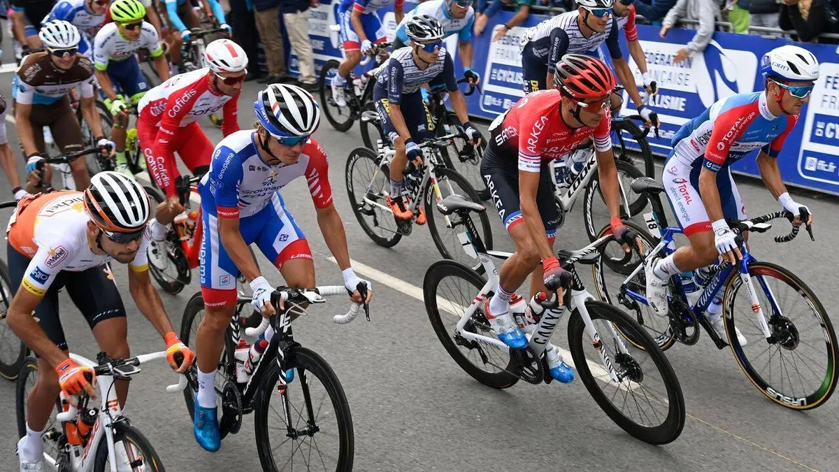 Course Elite messieurs (242,9 km) Cyclisme Championnats de France 2021