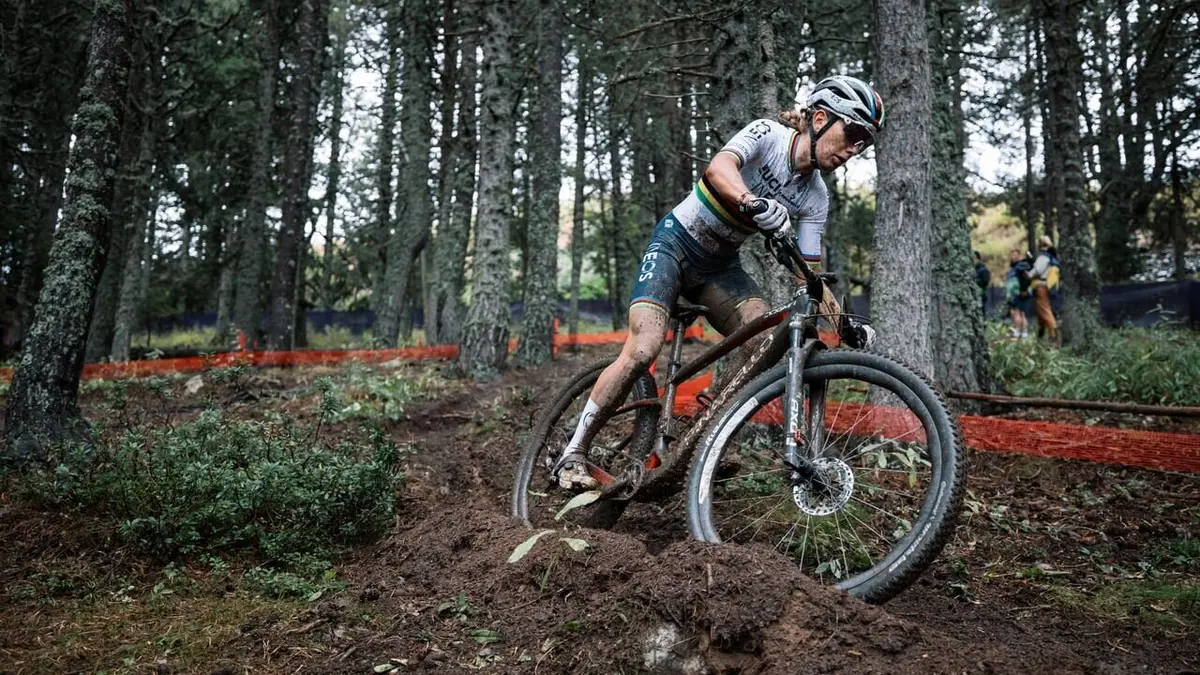 Course messieurs VTT Coupe du monde 2023