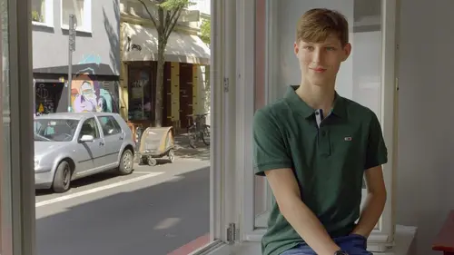 Court-circuit First Love