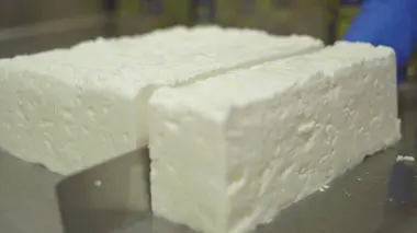 Une Feta peut en cacher une autre