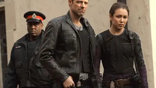 Cracked S01E13 Les ailes brisées