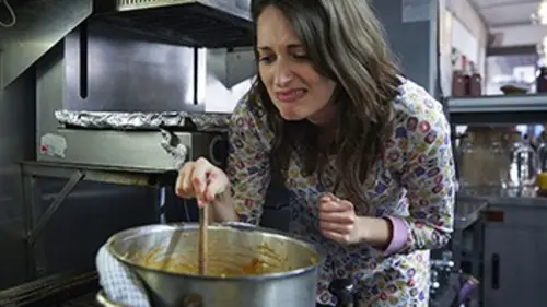 Crashing S01E05 Samaritain, mon cul !