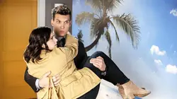 Crazy Ex-Girlfriend S03E03 Josh est un menteur.