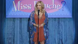 Crazy Ex-Girlfriend S02E04 Mes ex-prits frappeurs en streaming