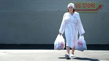Crazy Ex-Girlfriend S03E01 L'ex de Josh crie vengeance
