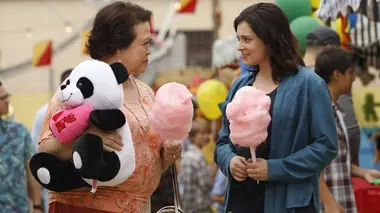 Crazy Ex-Girlfriend S03E04 L'ex de Josh est dingue