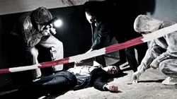 Crimes S01E10 Sur les bords de l'Oise