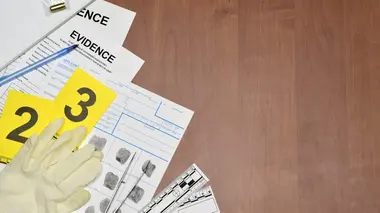 Crimes S01E22 Spécial : couples meurtriers