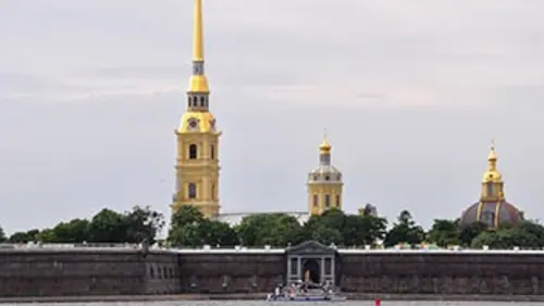 La voie des tsars : Moscou - Saint-Pétersbourg Moscou - Saint-Pétersbourg : la voie des tsars