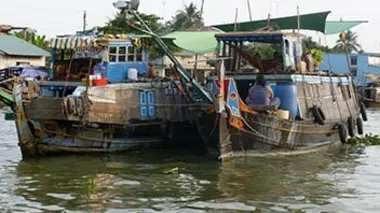 Angkor-Saïgon, au fil du Mékong