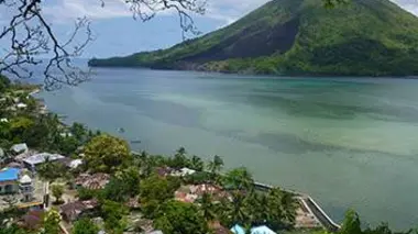 Les Moluques, îles aux épices