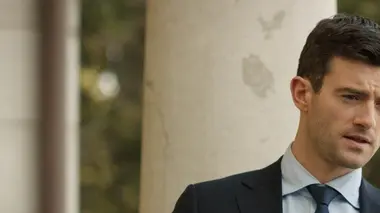 Crossing Lines S03E06 Au-dessus de tout soupçon