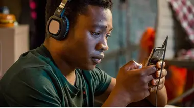 Cucumber S01E07