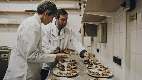 Cuisiniers sous les drapeaux