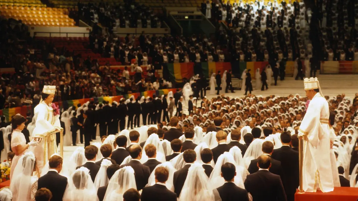 Cult of Personality Sun Myung Moon et les moonistes