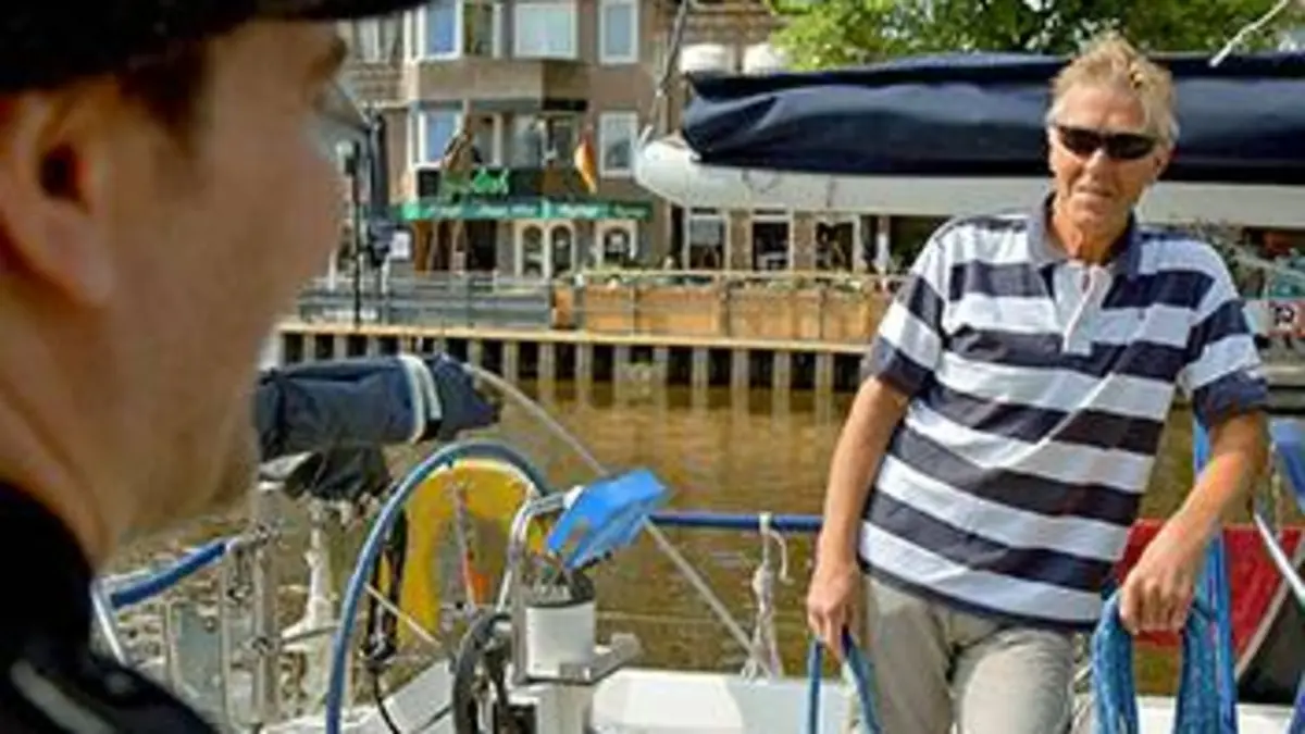 D'Amsterdam à Odessa E02