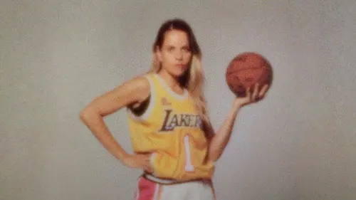 D'autres que moi S01E03 Tu pourrais être une athlète