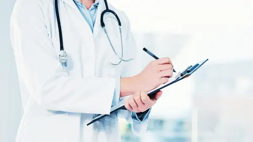 D'autres vies que la sienne : Médecin de famille