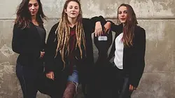 D6BELS on Stage L.E.J.