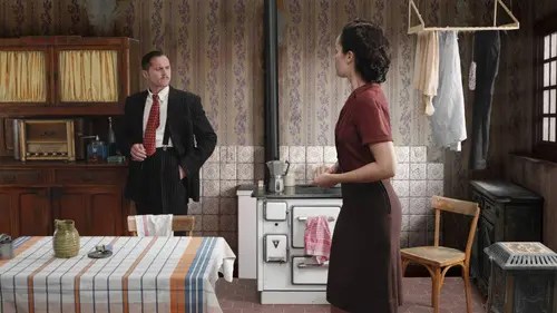 Damoiselle S01E05 DIY collants "résistants"