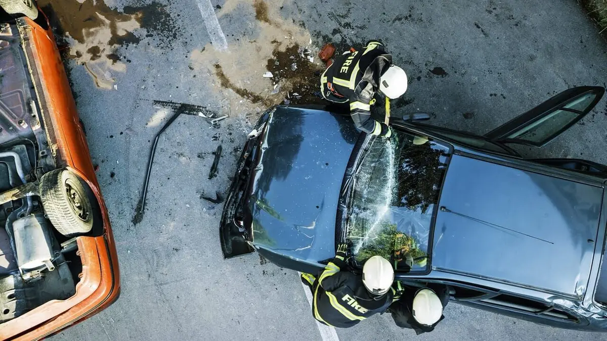 Dangers sur la route Pires conducteurs, accidents nocturnes, crash XXL