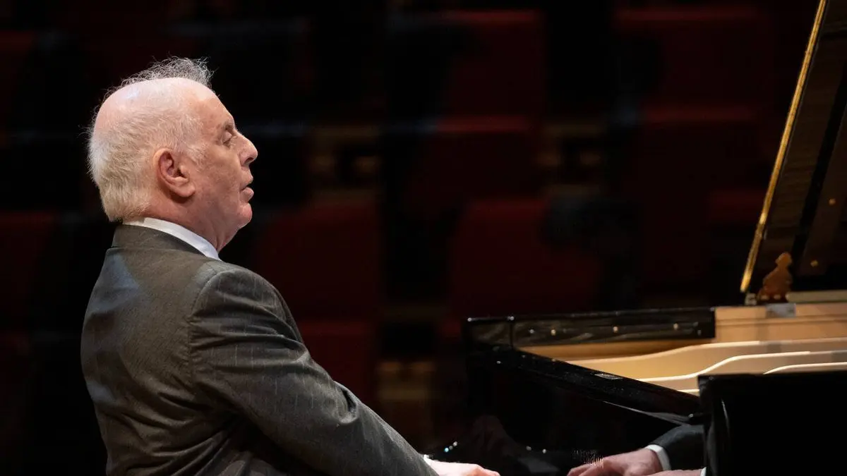 Daniel Barenboim joue les Sonates pour piano de Beethoven Sonate n° 28