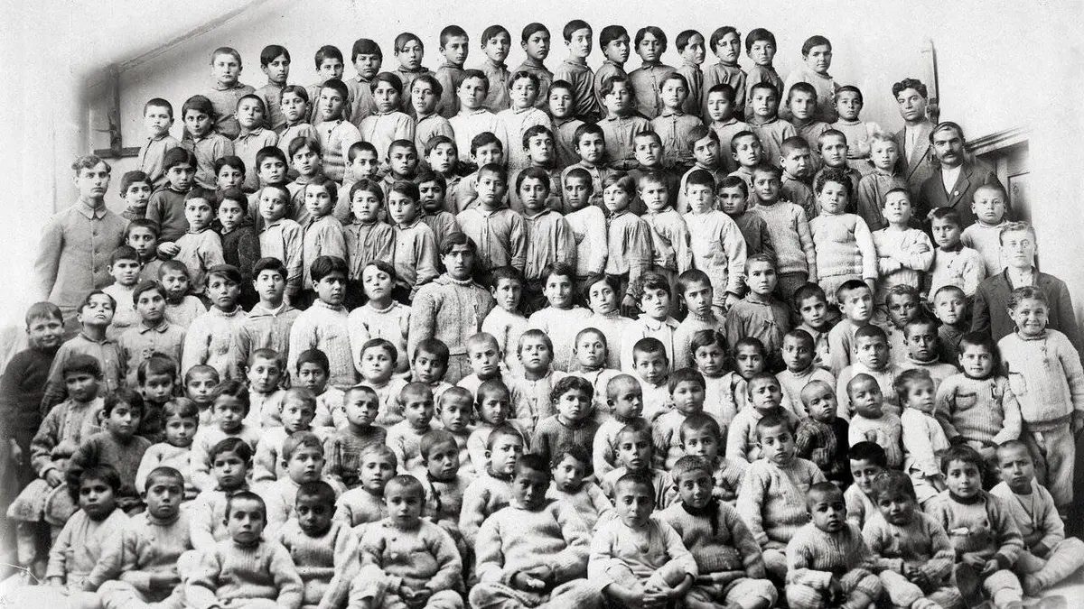 Dans l'intention de détruire, le génocide arménien