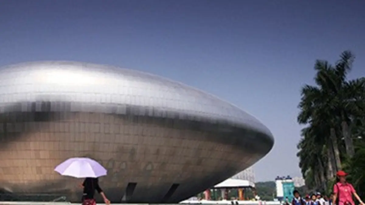 Dans la ville du futur E03 Visions asiatiques sur la culture