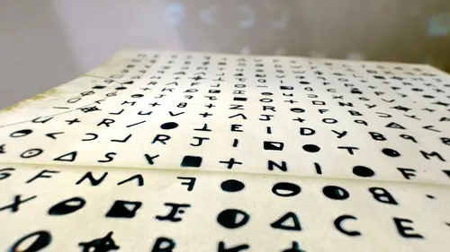 Dans le secret des codes Le code du zodiaque
