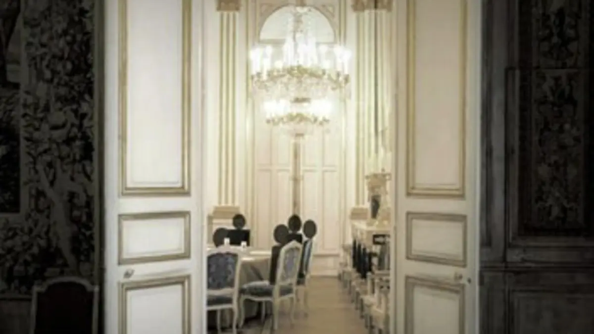 Dans le secret du Conseil des ministres E01 Le fauteuil du Roi