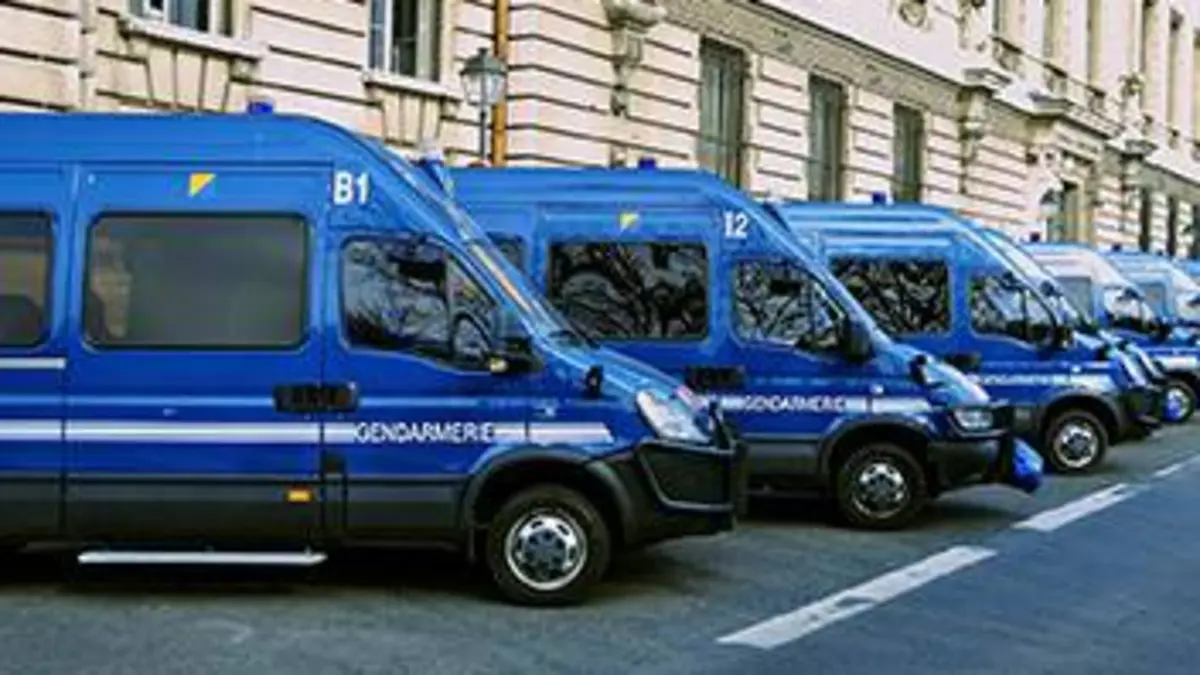 Dans les coulisses de l'enquête E06 Gang, bijoux et vidéos