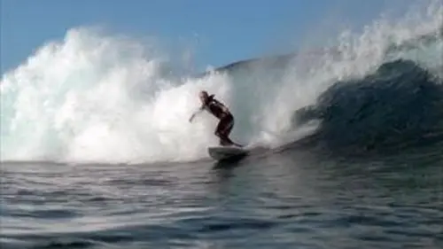 Dans les pas... S02E00 Dans les pas des surfeurs calédoniens
