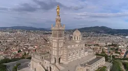 Dans les secrets des monuments de France Bordeaux