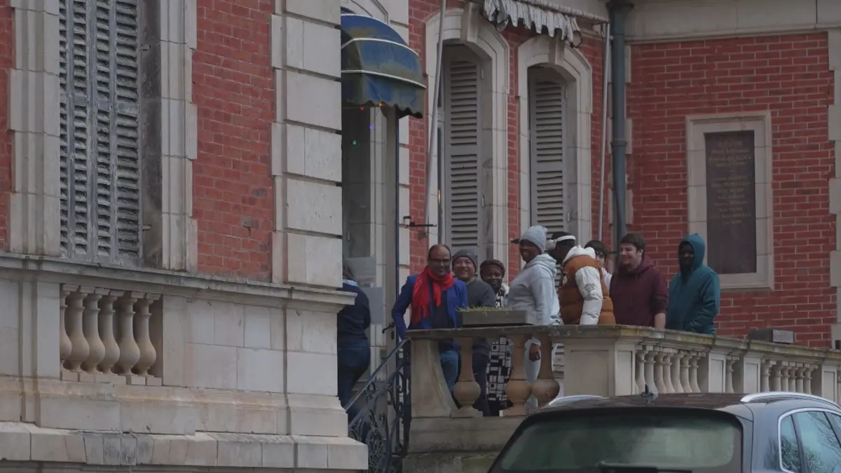 Dans ma ville S02E04 Mérigny, des demandeurs d'asile à la campagne