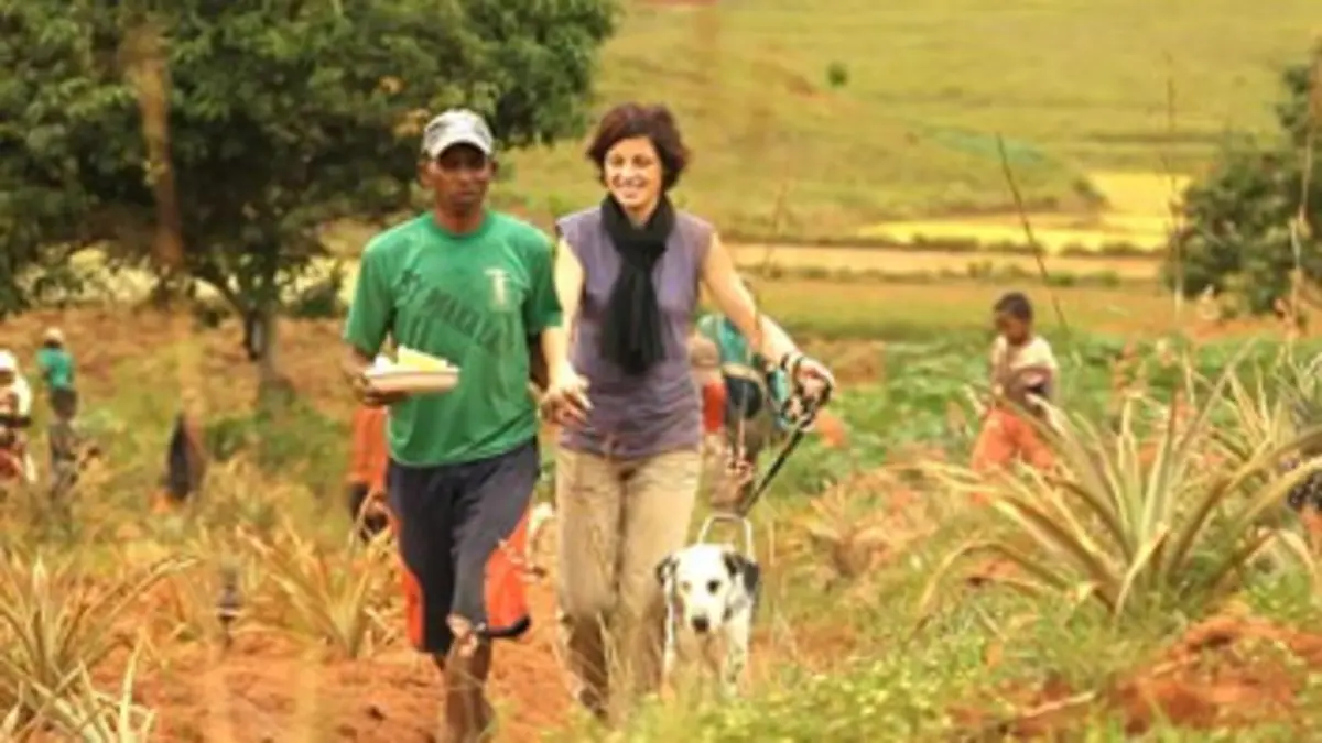 Dans tes yeux S01E00 Madagascar