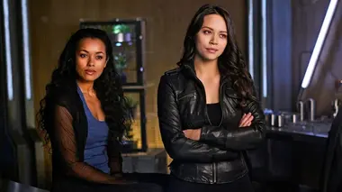 Dark Matter S02E13 D'abord on sauve la galaxie