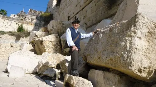 David Suchet dans les pas de Saint Paul S01E02