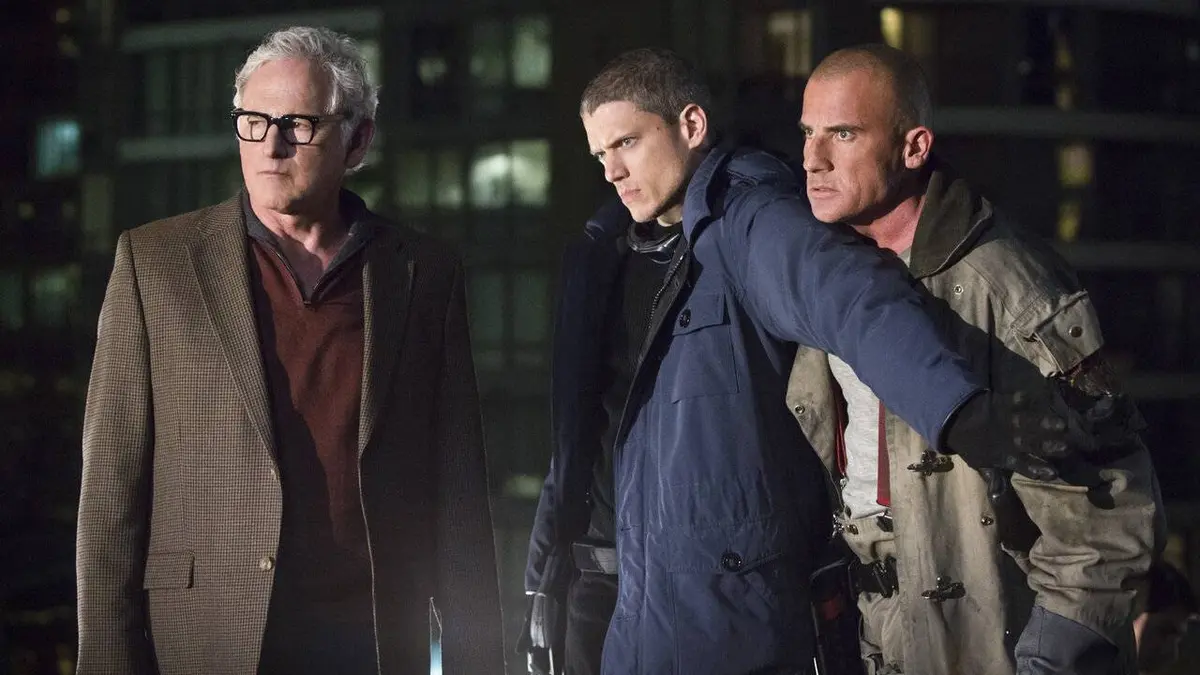 DC Legends of Tomorrow S05E08 Roméo contre Juliette : l'aube de la Justesse