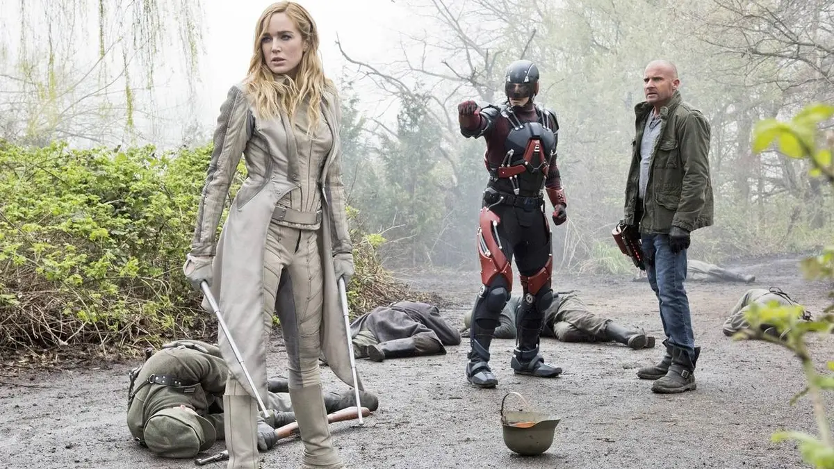DC Legends of Tomorrow S01E16 Rester des légendes