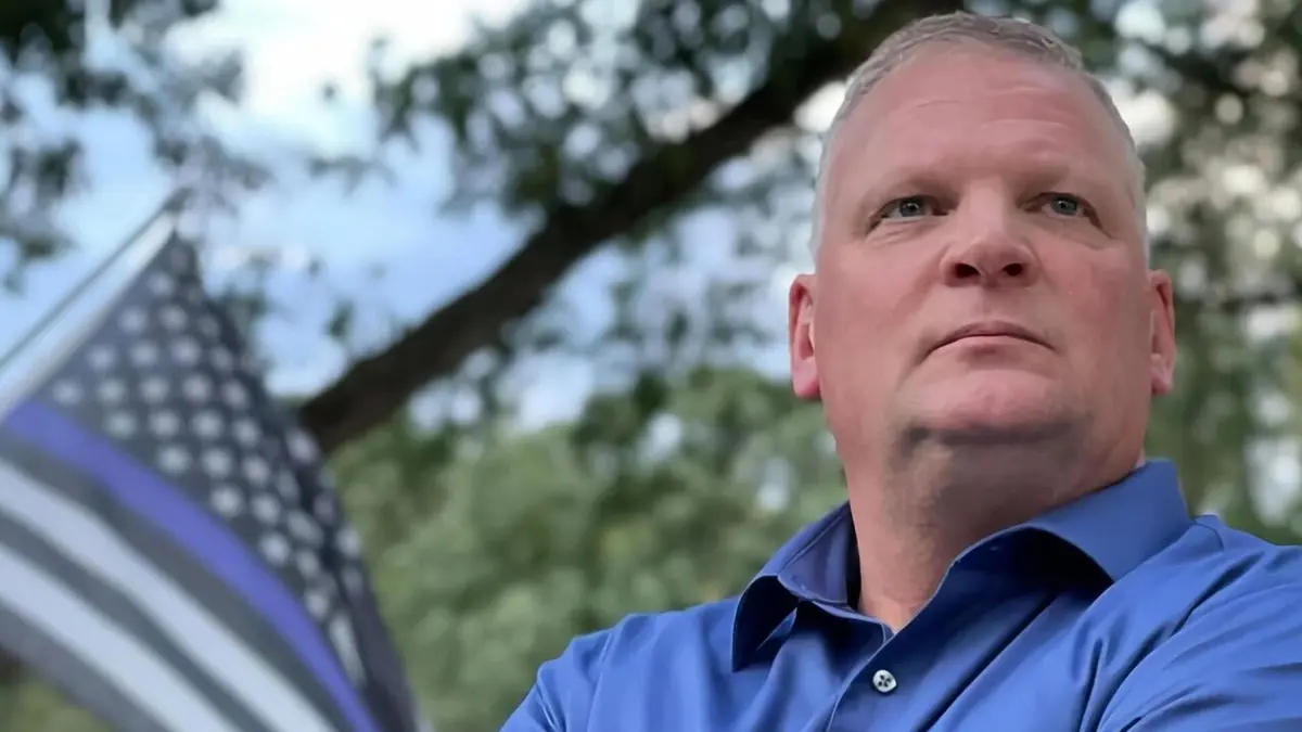 De Eerste op de Moordplek Outnumbered