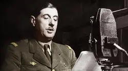 De Gaulle, le monarque et le Parlement